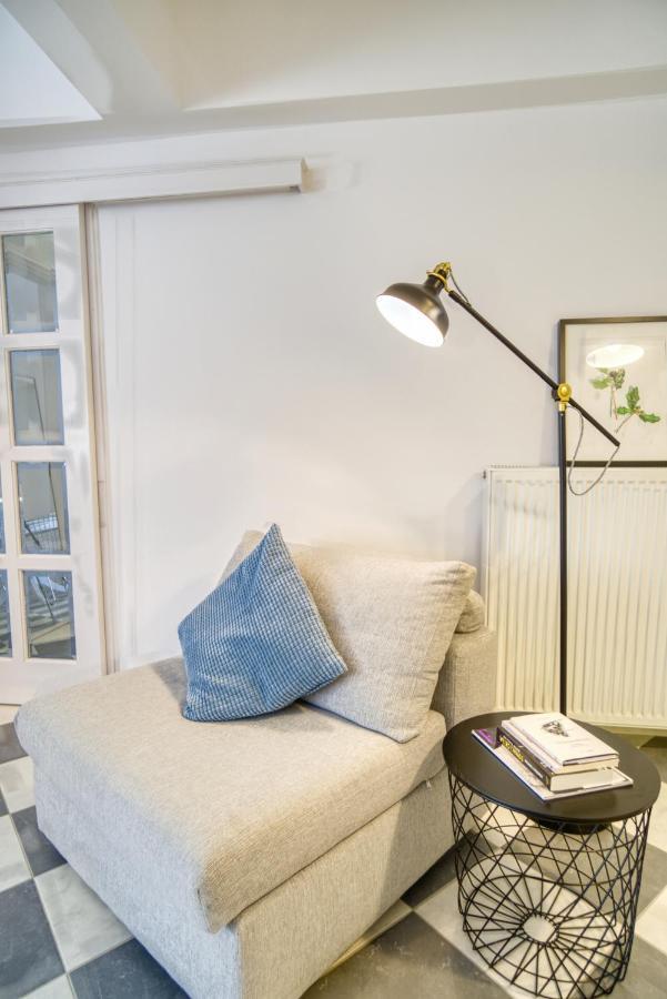 Stylish, Cozy 2-Bdr Flat In Andros Town By Explore Andros Bagian luar foto